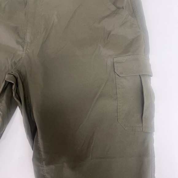 Duluth Trading Pants Womens 18x31* Green Nylon Blend Lightweight Stretch Pockets - Picture 2 of 9